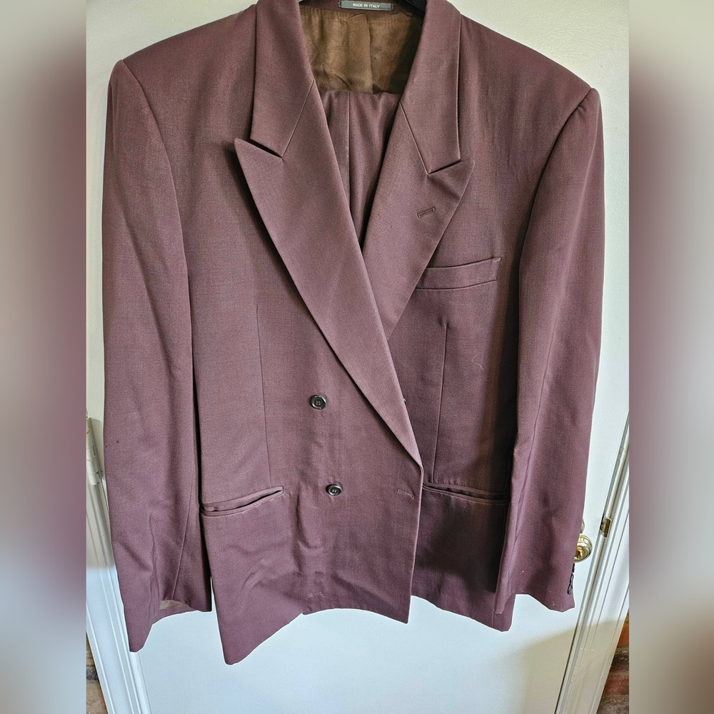 Vintage Vitale & Figli men's wool suit sz 38L plum